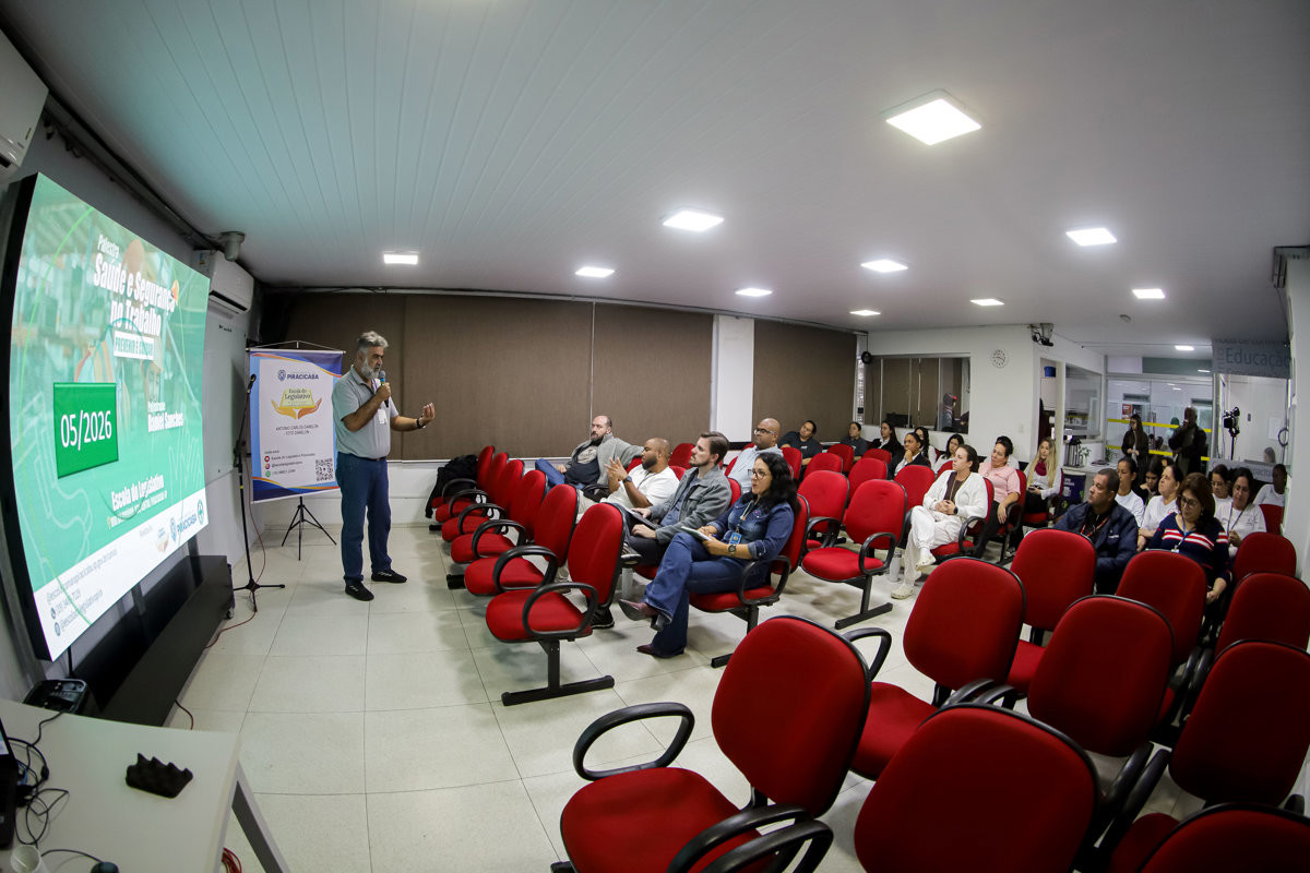 Funcionários e terceirizados da Câmara participam de palestra sobre prevenção