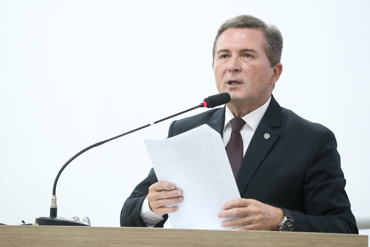 Laércio Trevisan Jr. ocupou a tribuna na reunião ordinária desta segunda-feira