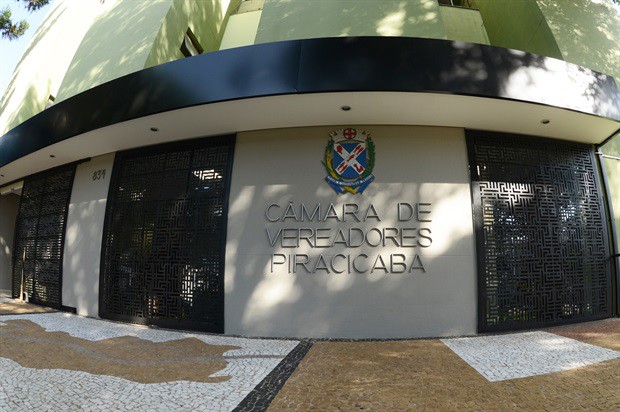 Trabalhos legislativos começam a partir das 19h30, no Plenário Francisco Antonio Coelho