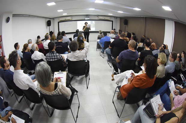 Oficina acontecerá no período das 14h às 16h