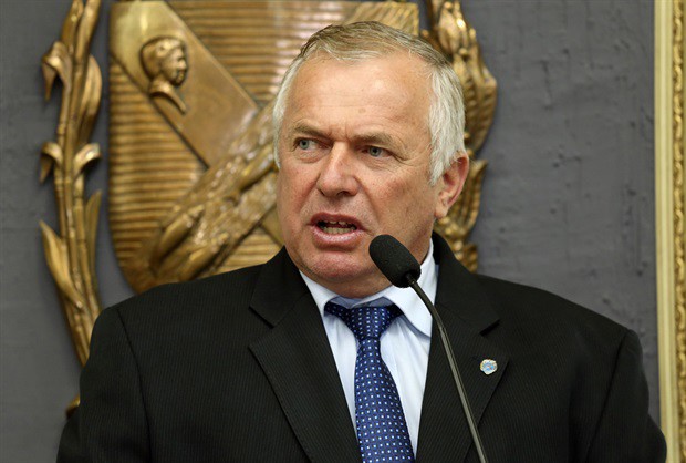 Cantora natural de Cândido Mota mora em Piracicaba desde os seis meses de idade