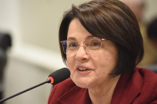 Requerimento de autoria da parlamentar foi aprovado na 40ª reunião ordinária