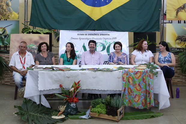 Promovido pela Câmara, evento pelo Dia Municipal da Agroecologia foi realizado na Casa do Hip Hop, nesta quinta-feira