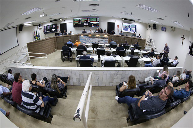 Vereadores contestam morosidade na escolha do novo Conselho Tutelar