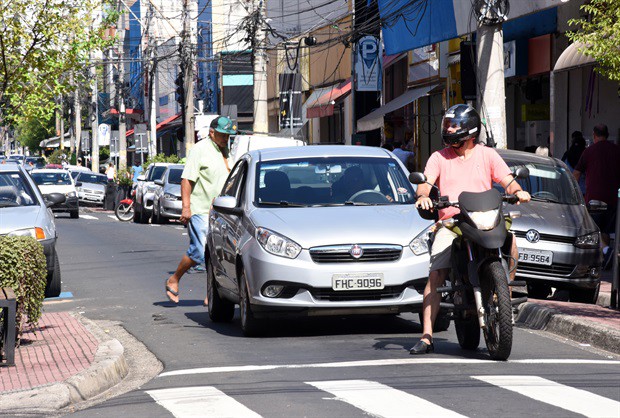 Piracicaba poderá implantar faixa exclusiva para motos