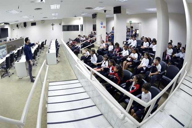 Evento ocorreu no salão nobre Helly de Campos Melges, na manhã desta quarta-feira (9).