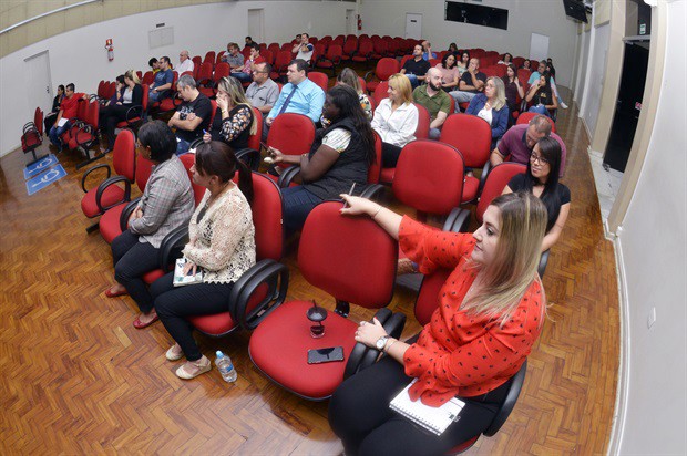 Câmara Digital: assessores e servidores recebem orientações sobre Siav