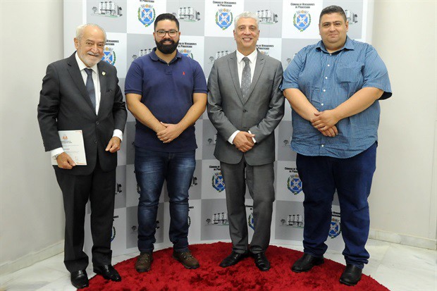 Roda de conversa abordou projetos das Escolas do Legislativo