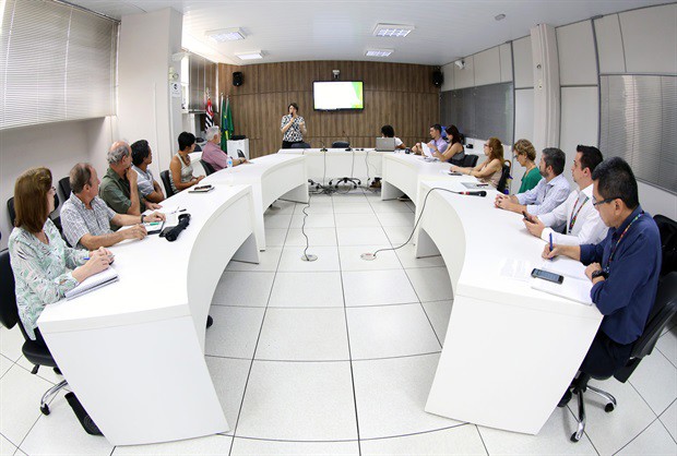 Projeto Muda Pira, em ação colaborativa, reforça arborização urbana