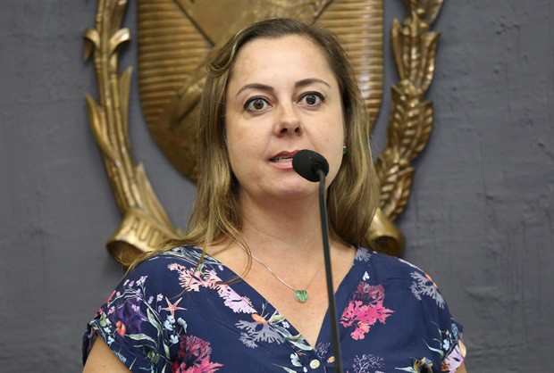 De iniciativa de Marcos Abdala e José Longatto, solenidade foi realizada na noite desta quarta-feira