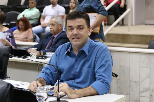 André Bandeira estará à frente da solenidade, nesta terça-feira