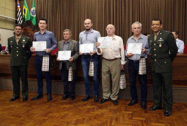 Solenidade que desativa a 10ª Delegacia Militar aconteceu na Câmara