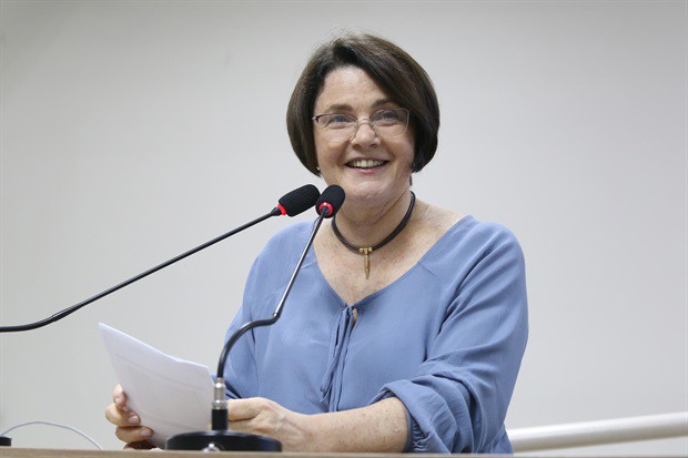 A vereadora usou a tribuna na 73ª reunião ordinária