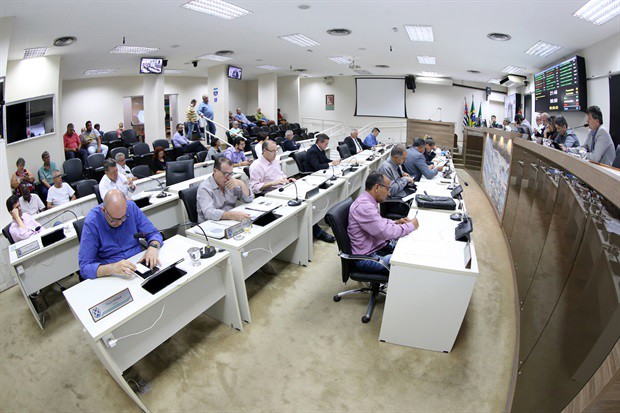 Requerimento foi aprovado na reunião ordinária desta quinta-feira