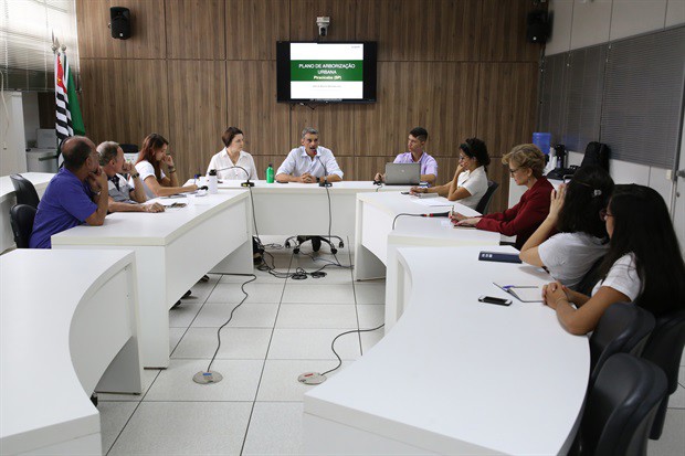 6ª reunião do Fórum de Arborização aconteceu nesta sexta-feira (21