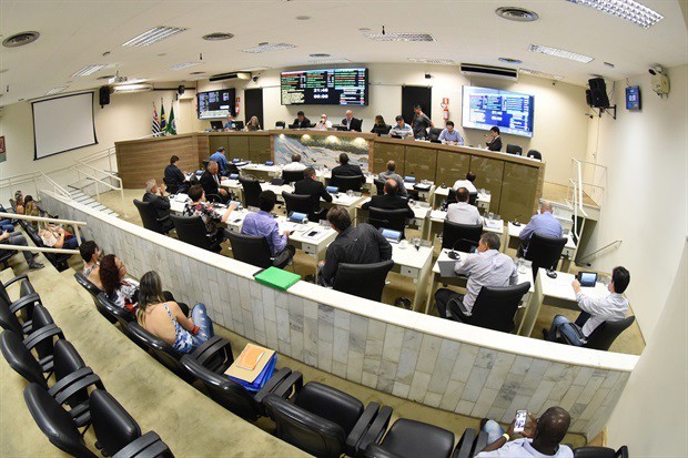 Câmara reforça o Projeto Ilumina com o aporte de 250 mil reais