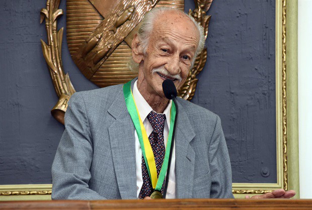 Trajetória de Ambrósio Caldeira, o Mestre Ambrósio, é a primeira a ser apresentada