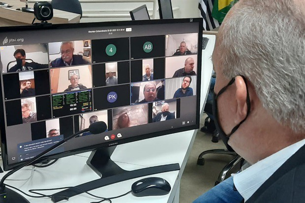 Desde 18 de maio, reuniões utilizam SDR (Sistema de Deliberação Remota)