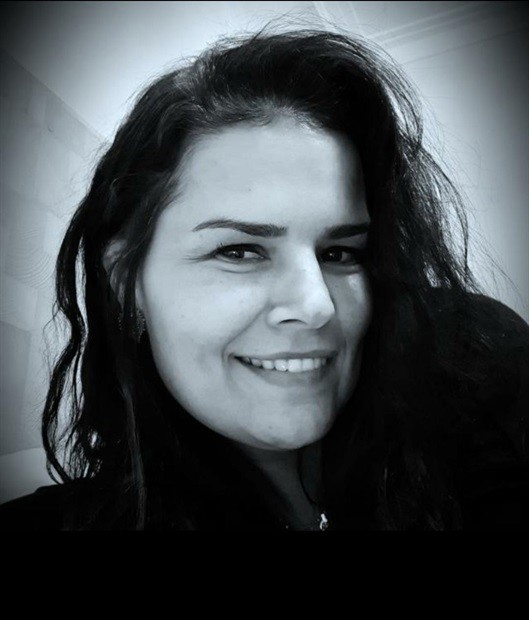 Psicanalista Erika Vallim participou de live no Instagram do Parlamento Aberto