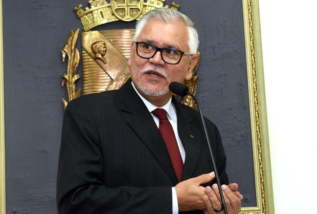 Reverendo Sérgio Martins participou de live, no Instagram do Parlamento Aberto, na tarde desta terça-feira (7)