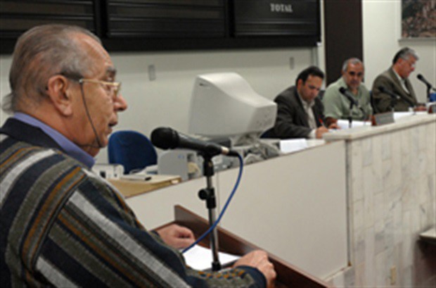 Câmara expressa condolências por morte de Humberto de Campos