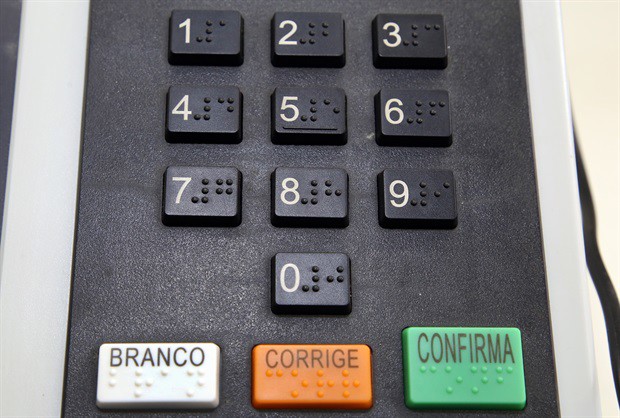 Urna eletrônica mantida pelo Cartório Eleitoral de Piracicaba