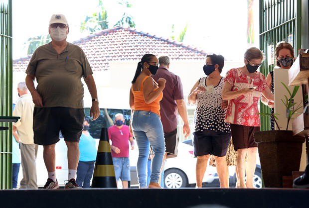 Movimentação na Escola Estadual Drº Jorge Coury