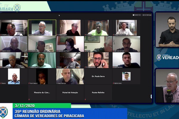 Vereadores participaram de reuniões ordinária e extraordinária na noite desta quinta-feira