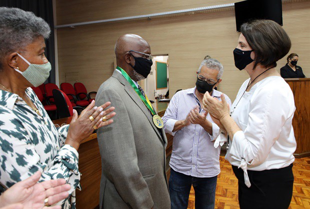 Ex-presidente da Câmara recebeu homenagem como reconhecimento por sua atuação na Casa