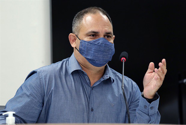 Discussão ocorreu por força de requerimento da vereadora Rai de Almeida