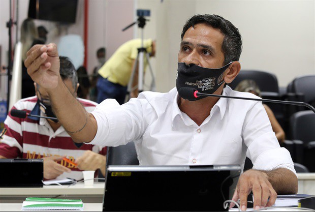 Discussão ocorreu por força de requerimento da vereadora Rai de Almeida