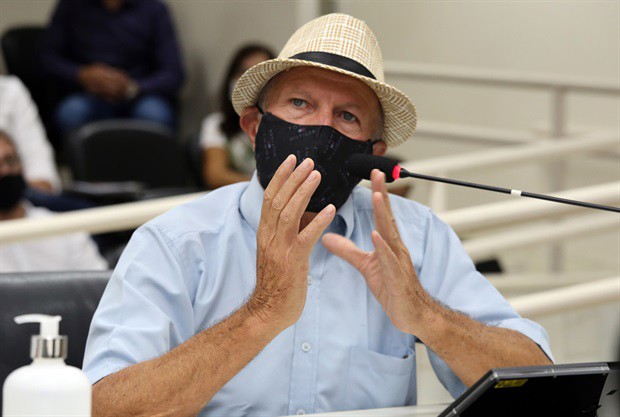 Discussão ocorreu por força de requerimento da vereadora Rai de Almeida