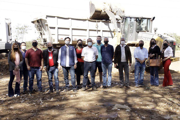 Limpeza foi concluída nesta quarta-feira 