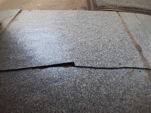 Escola apresenta problemas estruturais