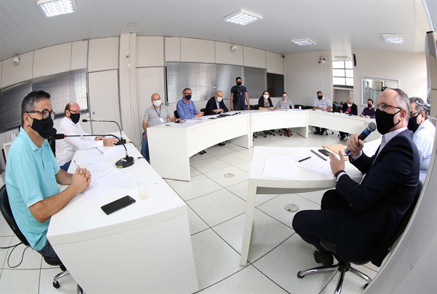 Pedro Kawai e o procurador-geral Fábio Dionísio