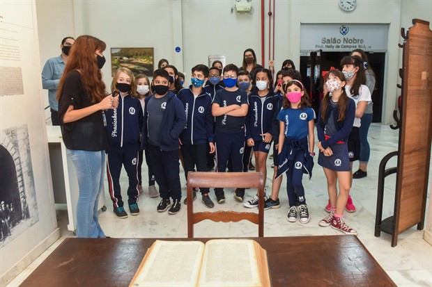 Alunos do Colégio Piracicabano participam do programa "Conheça o Legislativo"