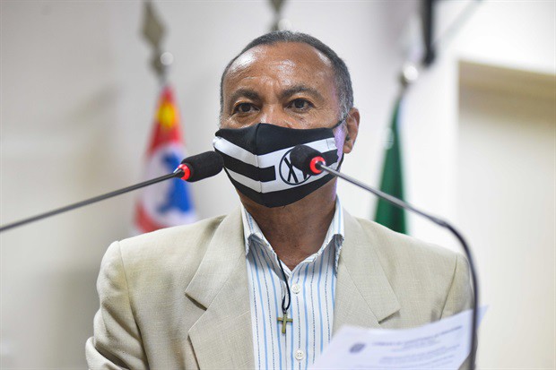 Wilson Trindade usou a tribuna popular da Câmara na 38ª reunião ordinária