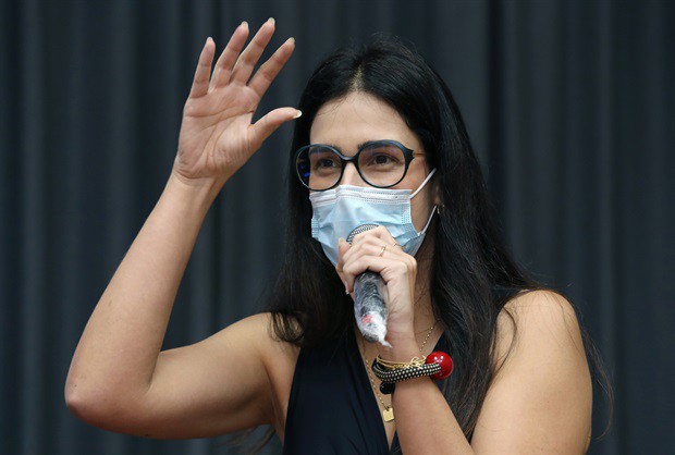 Educadora Carolina Ramos Rezende Videira 