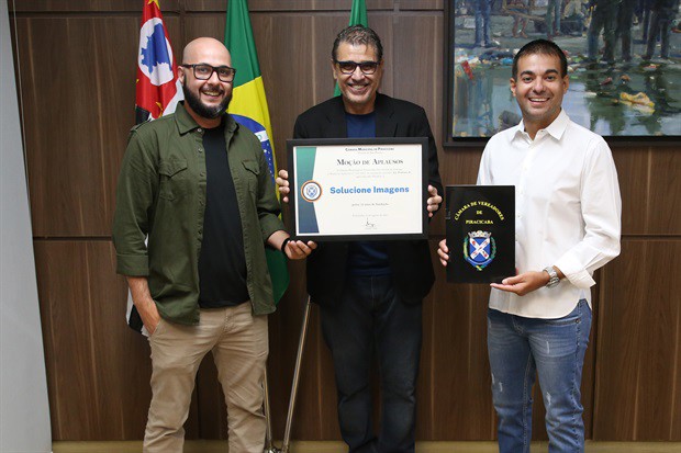 Solucione foi homenageada pela Câmara, a partir da iniciativa de Ary Pedroso Jr.