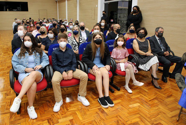 Reunião solene aconteceu no Salão Nobre "Helly de Campos Melges"