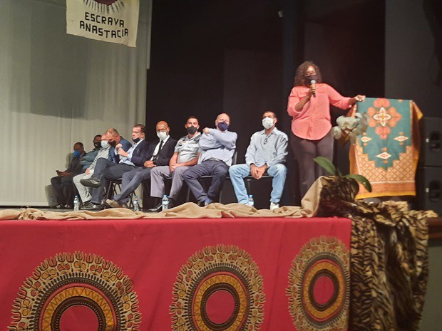 Câmara contempla personalidades no Dia da Consciência Negra