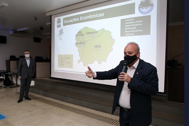 Gilamr Rotta é presidente do PMP e da Câmara Municipal de Piracicaba