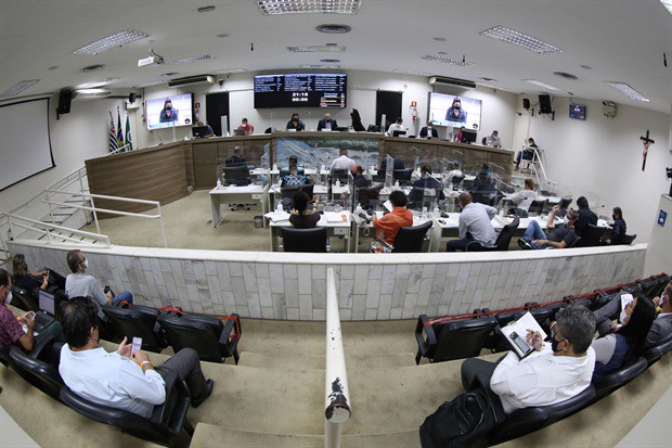 Reunião ordinária tem início às 19h30