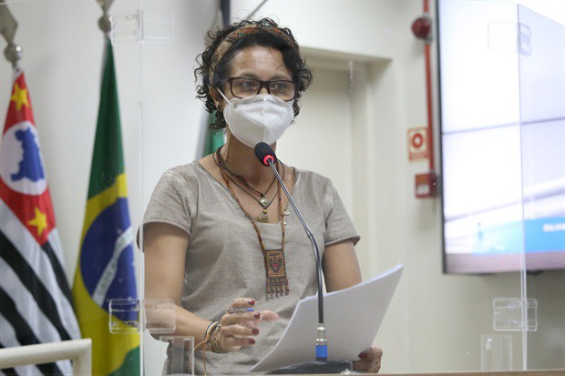 Sílvia Morales (PV), do mandato coletivo "A cidade é sua"