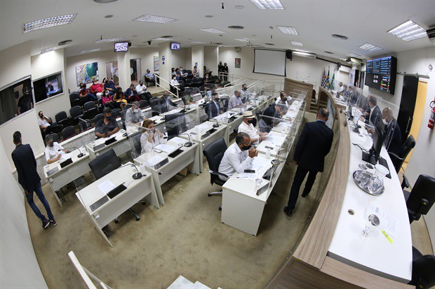Projeto de lei 255/2021 foi aprovado durante a reunião ordinária desta segunda-feira (6)