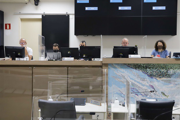 39 proposituras foram aprovadas na sessão desta quinta-feira, que foi a primeira em rito ordinário de 2022; reuniões continuam a ser realizadas remotamente