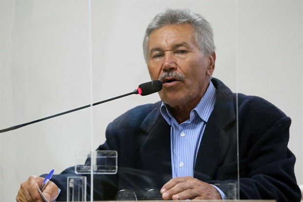 Vereador Gilmar Tanno (PV) disse que asfalto está ruim em vários bairros