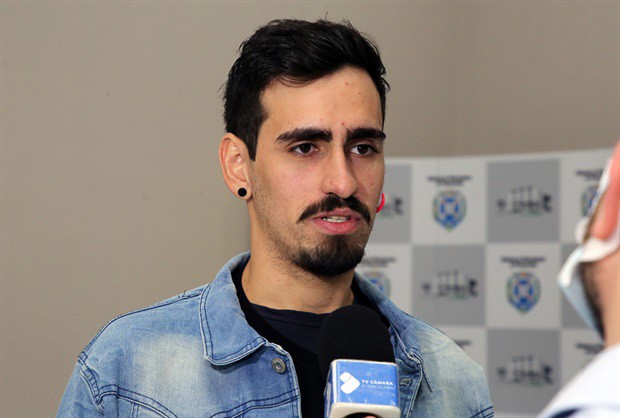 Alexsandro Vasconcelos Stênico, filmmaker, produtor audiovisual e radiofônico