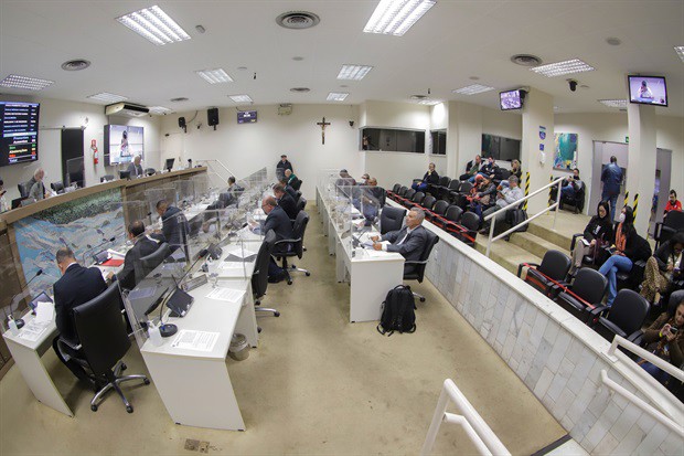 Requerimento foi aprovado na reunião ordinária desta quinta-feira