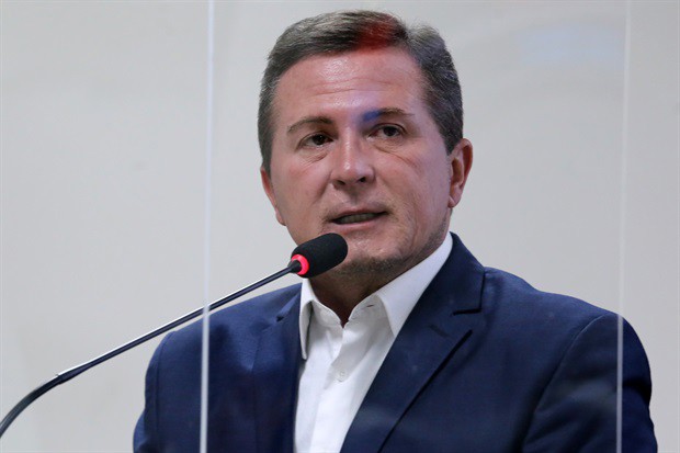 O requerimento que concede voto de congratulações à Guarda Civil Municipal é de autoria do vereador Laércio Trevisan Jr. (PL)